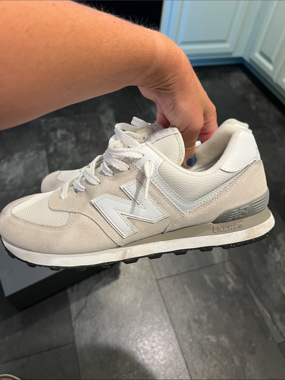 New Balance Beige and White Men's Casual Sneakers - Picture 3 of 6